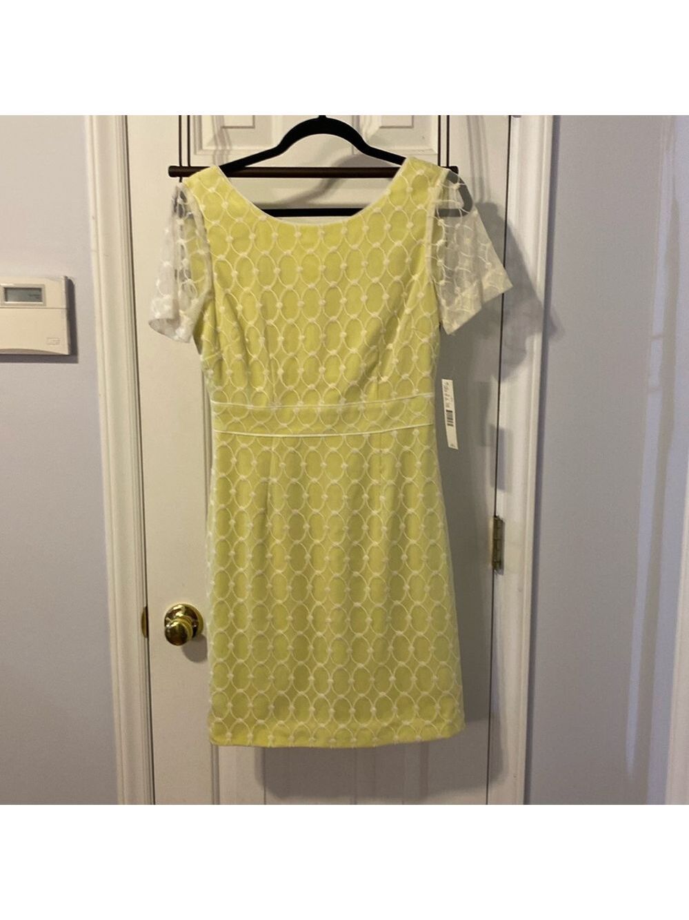3/$15Antonio Melani Alexa dress sz.4 NWT
